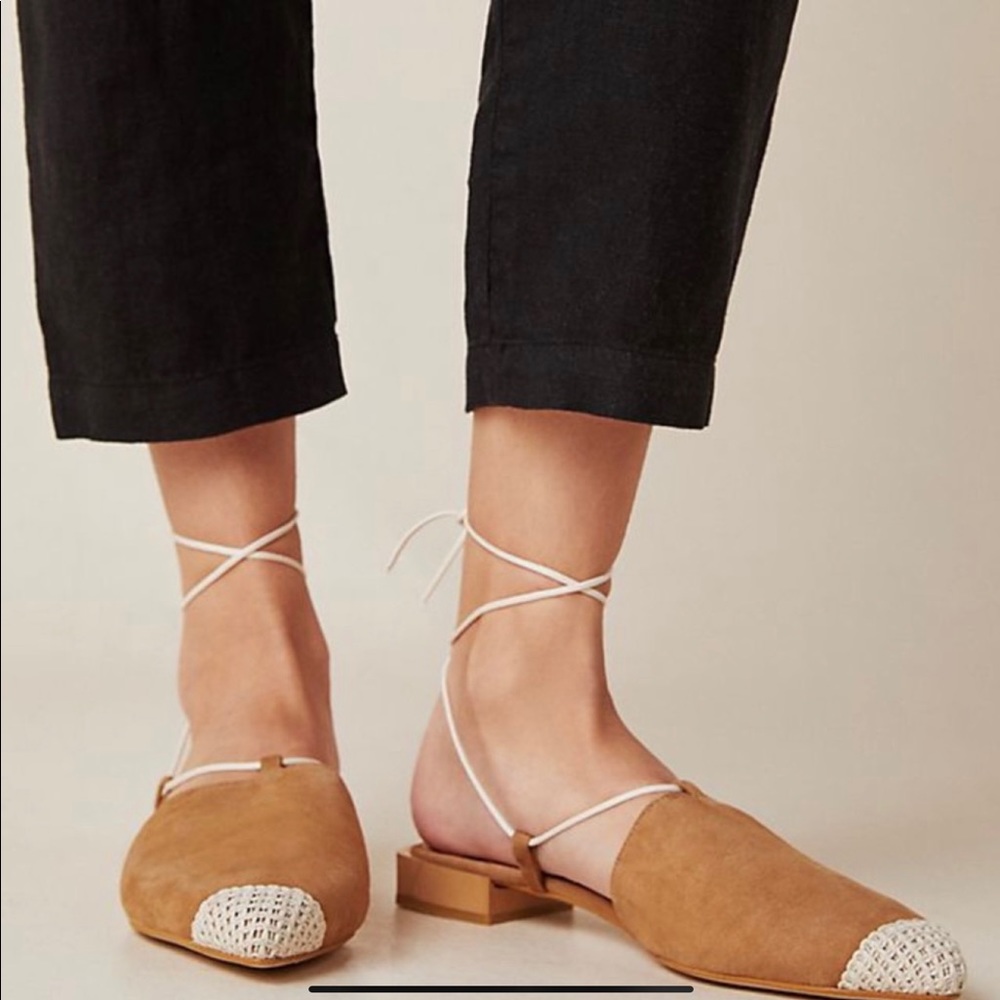🆕{Angel Alarcon} Sonya Leather Ankle-Tie Flats